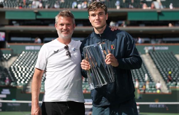 Cine este omul din spatele succesului lui Jack Draper, campionul de la Indian Wells: „Îl văd mai des decât pe mama sau pe câinele meu”