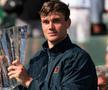 Jack Draper cu trofeul de la Indian Wells 2025 Foto: X/BNP Paribas Open