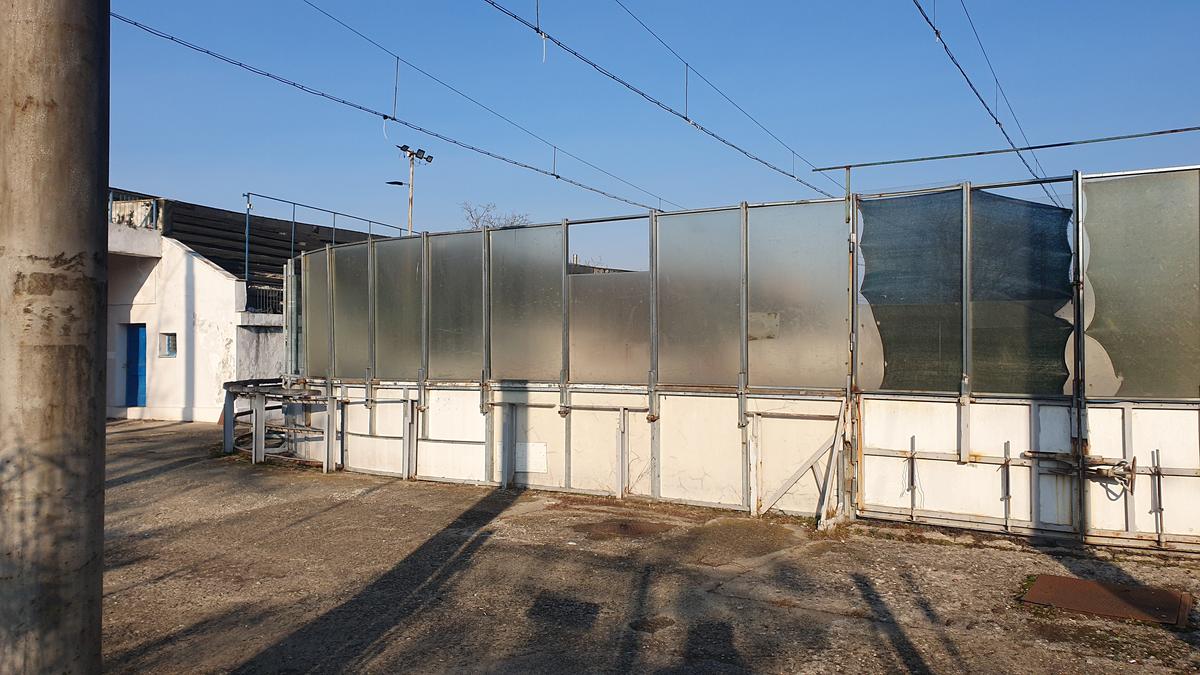 Patinoar Olimpia Ploiești - abandonat