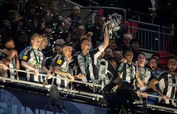 Euro Premier League » Incredibil câte echipe din Anglia s-ar putea califica în cupele europene în sezonul viitor!