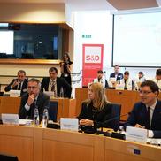 Nadia Comăneci în timpul discursului la Parlamentu European FOTO Ștefan Petre