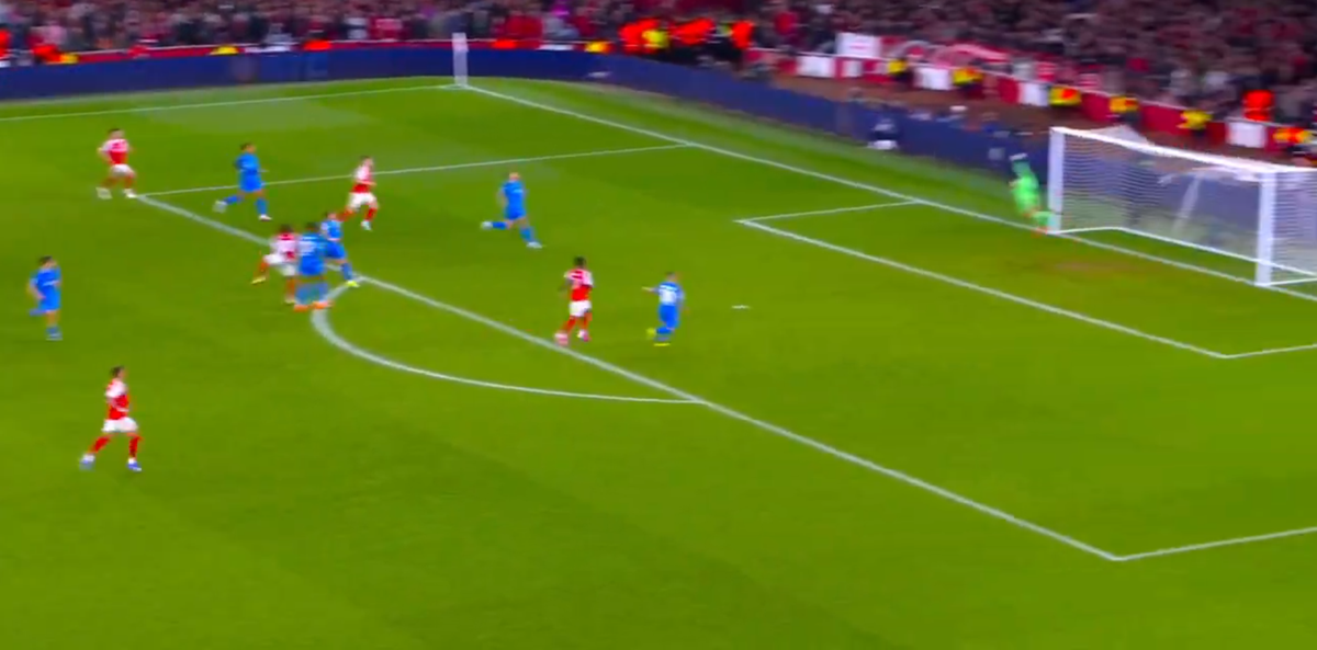 Gol senzațional în Arsenal - Leverkusen » Coechipierii și-au pus mâinile în cap