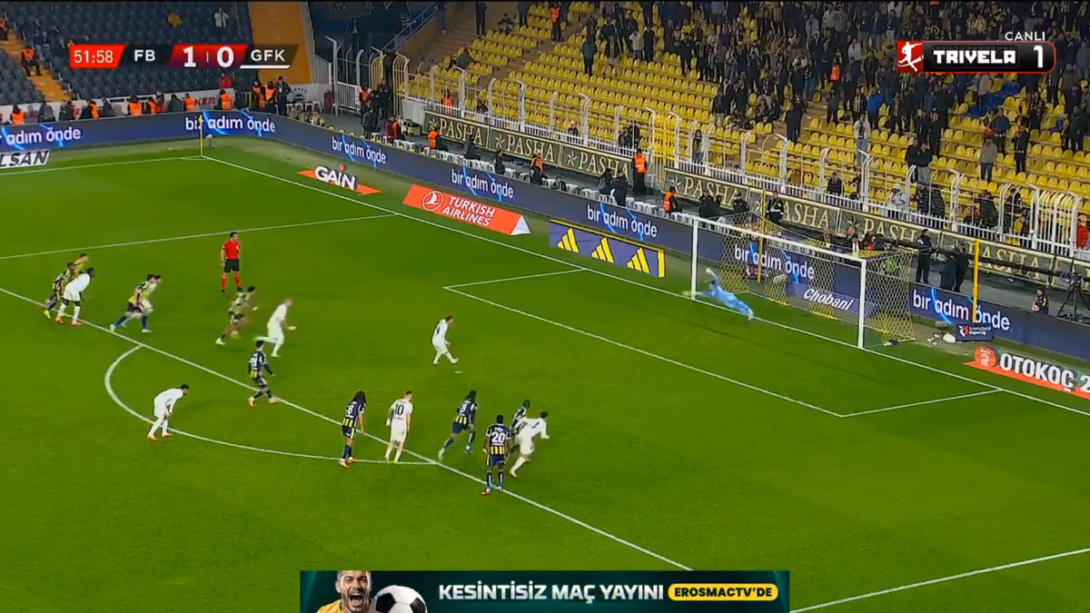 Alex Maxim, gol împotriva lui Fenerbahce