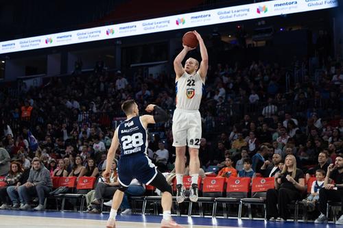 U-BT Cluj-Napoca luptă pe terenul lui Bahcesehir Istanbul pentru calificarea în semifinalele EuroCup/Foto: euroleaguebasketball.net