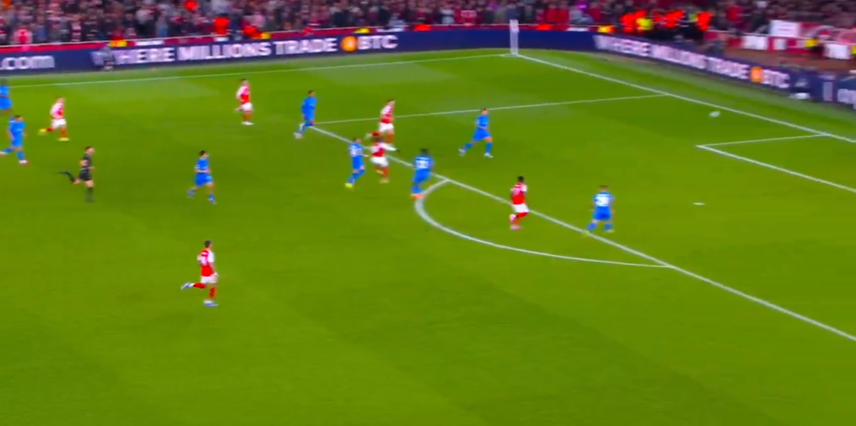 Gol senzațional în Arsenal - Leverkusen » Coechipierii și-au pus mâinile în cap