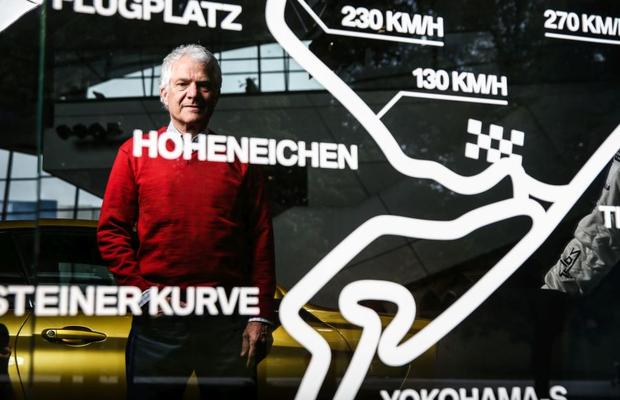 EXCLUSIV. Povestea românului care a început la Dacia și s-a pensionat de la BMW, unde a revoluționat modelul M3: „Schumacher mi-a mâncat un titlu!”