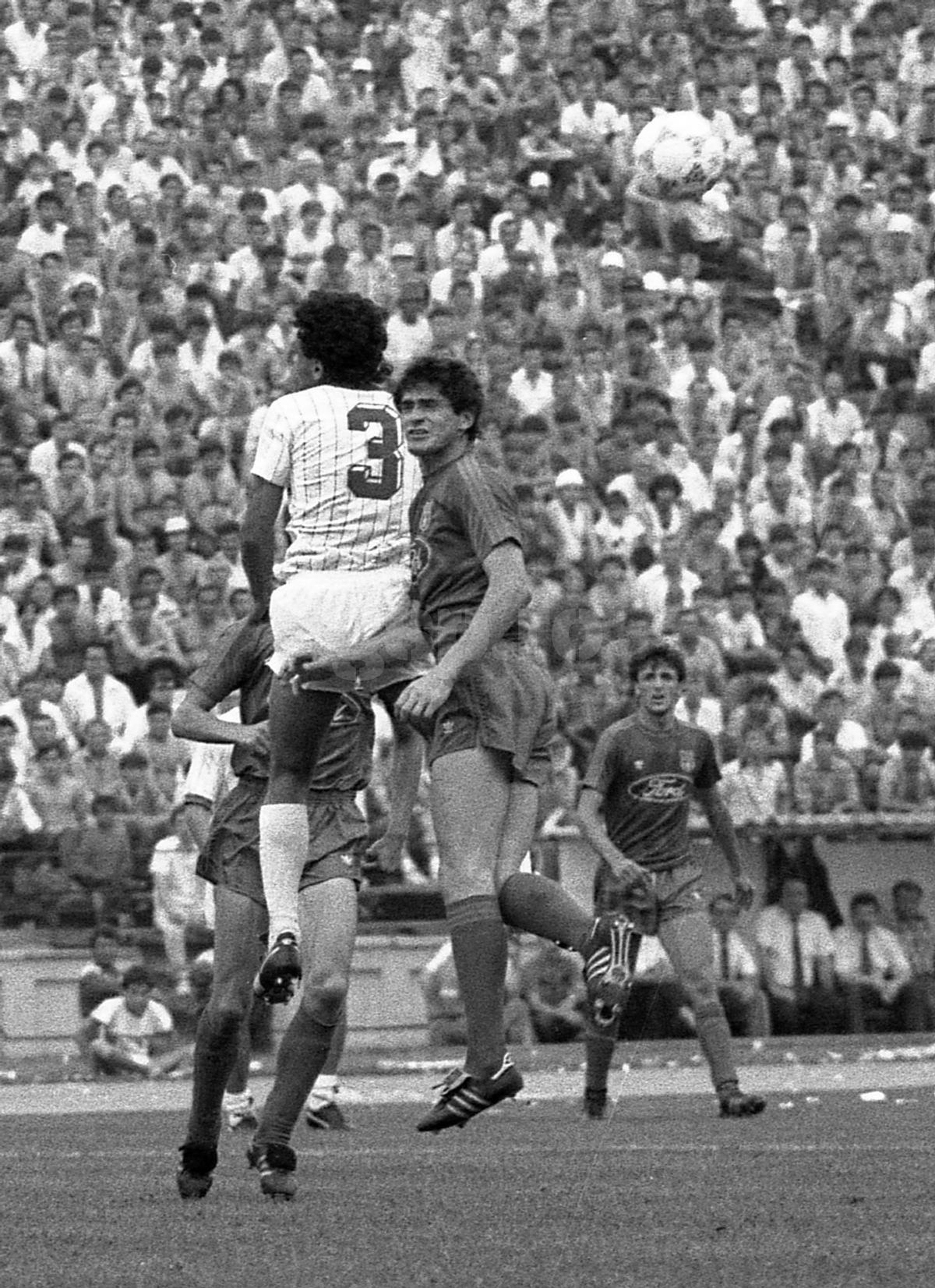 Reaprinde dezbaterea istorică Steaua vs. Dinamo » Afirmație îndrăzneață: „N-aveam ce să discutăm cu ei, îi băteam în acei ani. După ce au luat Cupa, i-am învins cu Mircea Lucescu”