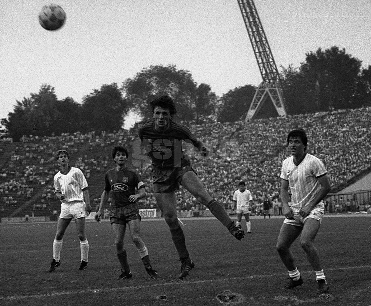 Reaprinde dezbaterea istorică Steaua vs. Dinamo » Afirmație îndrăzneață: „N-aveam ce să discutăm cu ei, îi băteam în acei ani. După ce au luat Cupa, i-am învins cu Mircea Lucescu”