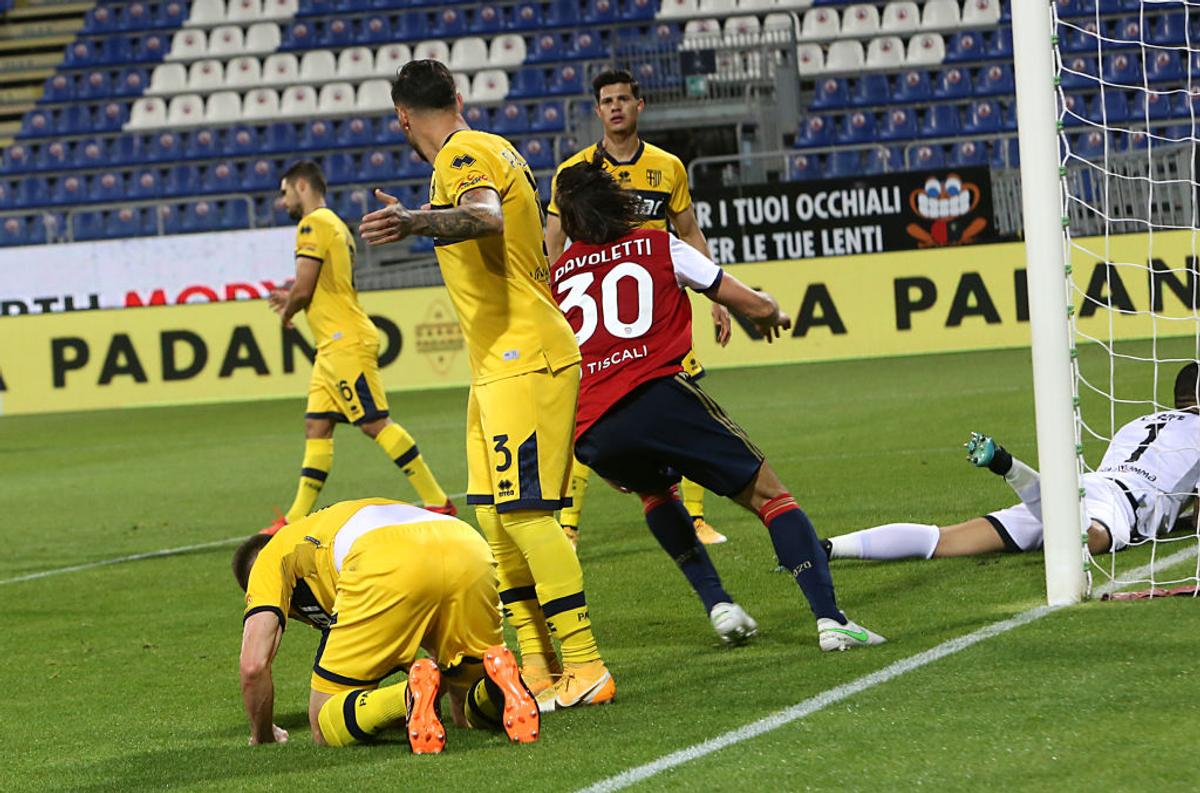 Cagliari - Parma 4-3 » Meci INCREDIBIL! Două goluri marcate în prelungiri + Răzvan Marin și Dennis Man au înscris