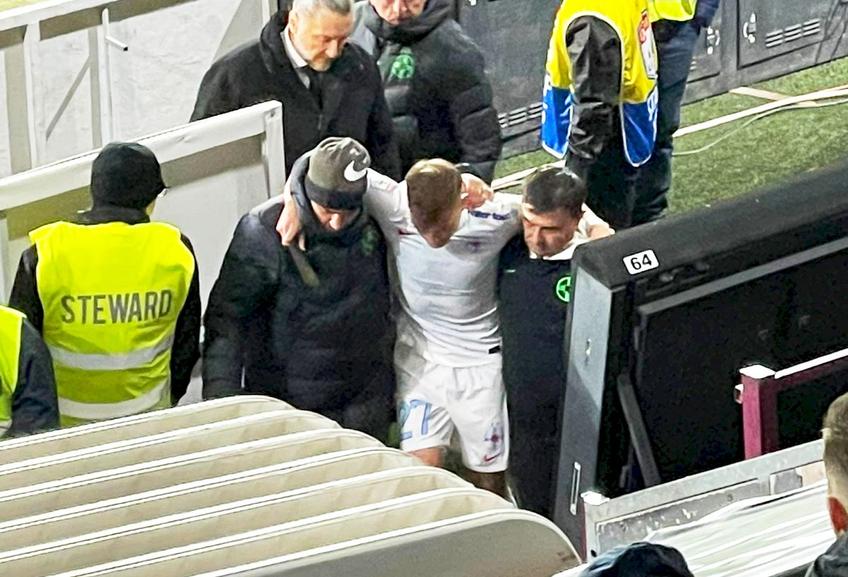 Mateo Susic (31 de ani), fundașul dreapta al celor de la CFR Cluj, a văzut cartonașul roșu în minutul 43 al meciului cu FCSB, pentru un fault comis asupra lui Darius Olaru (24 de ani).