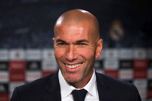 PSG ar vrea să renunțe la Mauricio Pochettino (50 de ani) după finalul acestui sezon. Principalul favorit al parizienilor este Zinedine Zidane (49), tentat însă de naționala Franței.