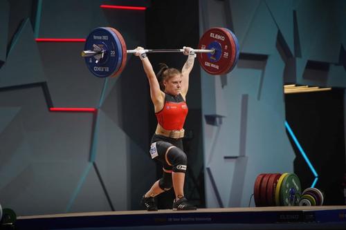 Andreea Cotruța a cucerit trei medalii de aur la Europene Foto Facebook FR Haltere