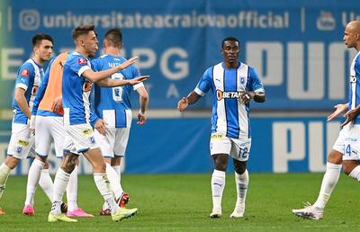 Și-au spălat „păcatele” » Trei fotbaliști de la Universitatea Craiova au impresionat în victoria cu Rapid