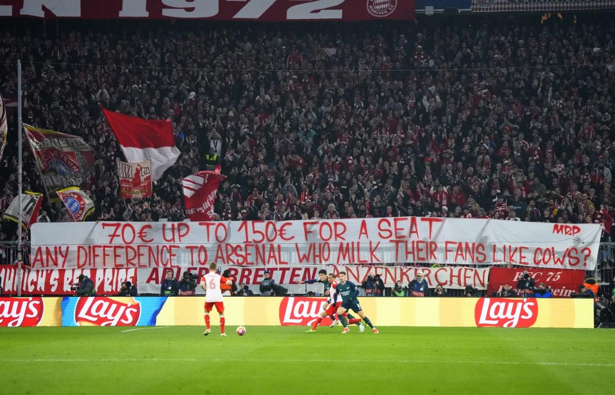 Atmosfera de la Bayern Munchen - Arsenak