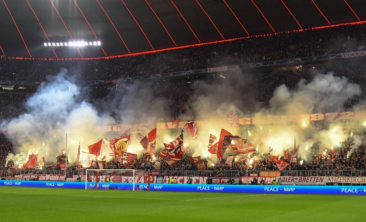 Atmosfera de la Bayern Munchen - Arsenak