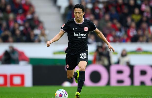 Cel mai în vârstă fotbalist din Bundesliga și-a anunțat retragerea » Cum arăta la debutul în campionatul Germaniei, în urmă cu 16 ani