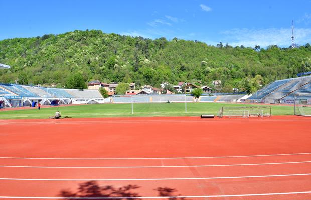 În urmă cu 5 ani, primarul promitea aici un stadion ultramodern » Cum arată azi arena de 12.000 de locuri din provincie: imaginile surprinse de GSP