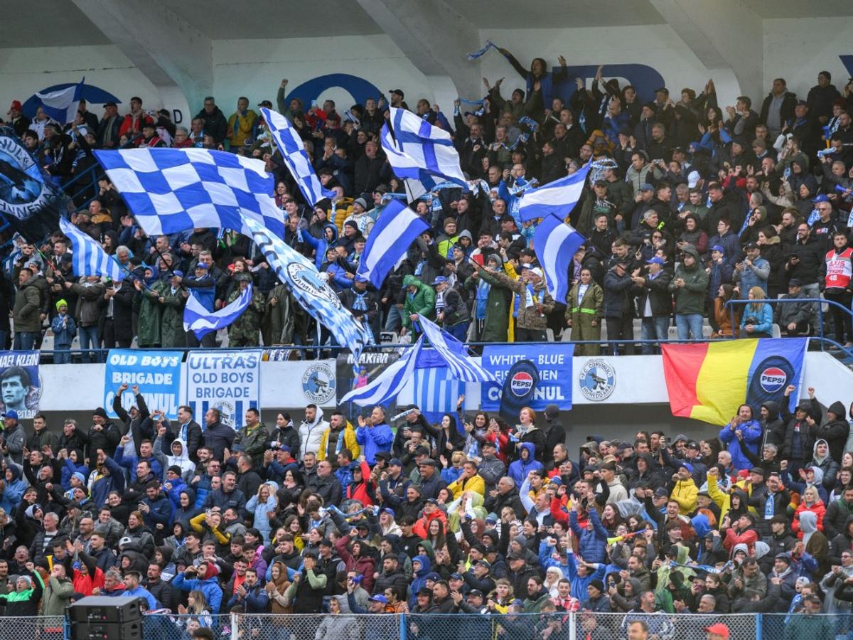Corvinul Hunedoara - FC Voluntari, semifinala Cupei României // FOTO: Iosif Vajnar / sportpictures.eu