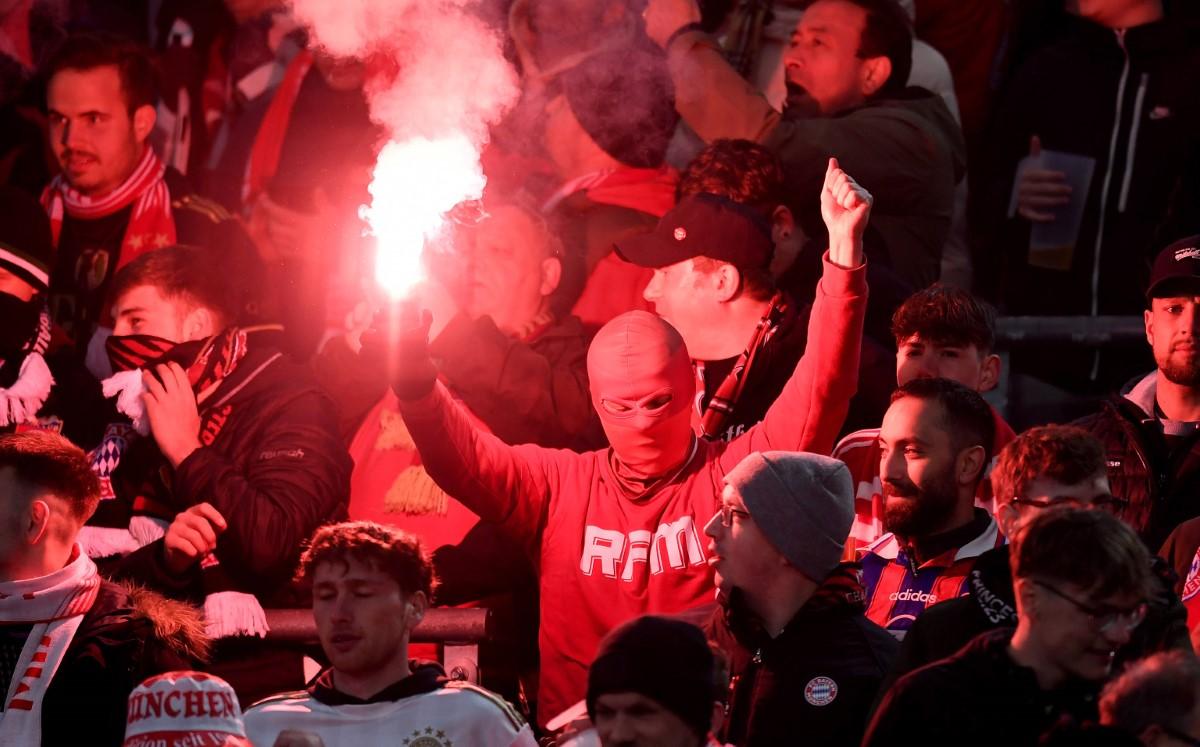 Atmosfera de la Bayern Munchen - Arsenak
