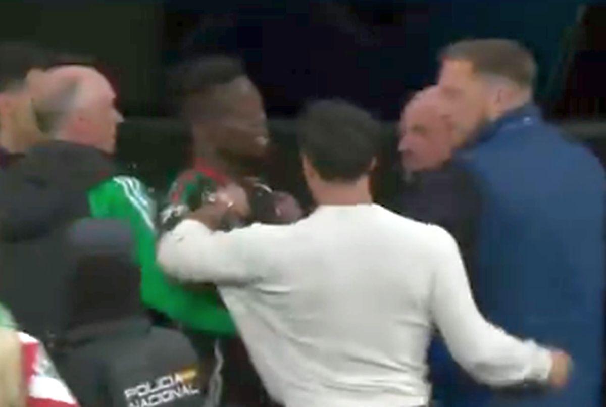 Și eliminată, și cu jucătorul suspendat PATRU meciuri?! Real Madrid a mai primit o veste proastă