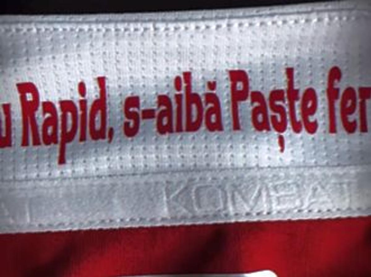 Rapidiștii lovesc din nou: gafă pe tricoul cu care îi ademenesc pe fani la stadion!