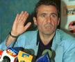 Hagi n-a avut parte de un mandat lung în 2001 / Sursă foto: Arhivă Gazeta Sporturilor