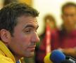 Hagi n-a avut parte de un mandat lung în 2001 / Sursă foto: Arhivă Gazeta Sporturilor