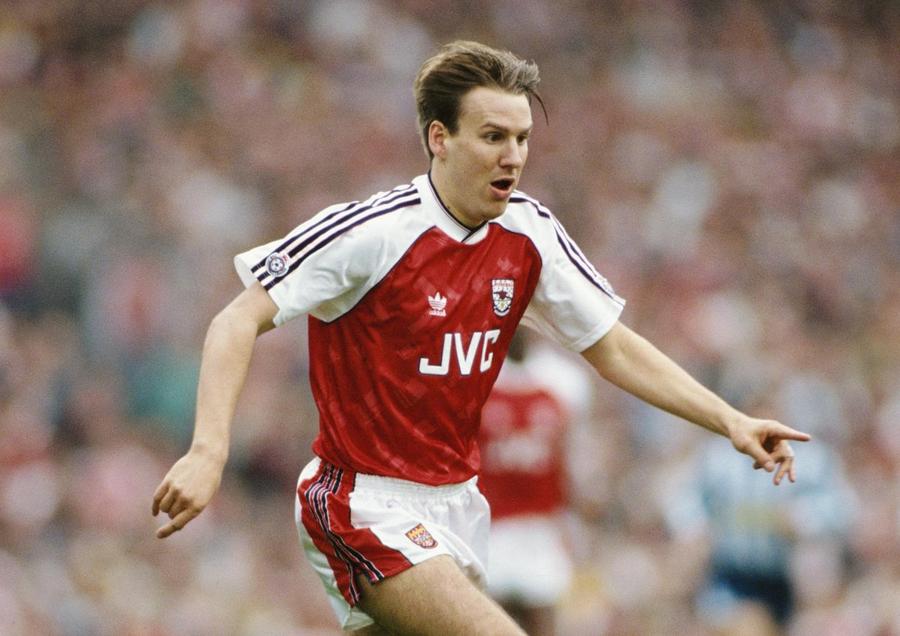 Paul Merson în triocul lui Arsenal Legenda lui Arsenal, sceptică înaintea meciului decisiv cu Manchester City: „Mă aștept să pierdem, echipa este greu de urmărit”