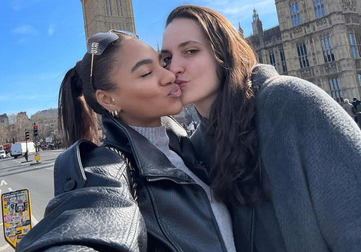 Elizabeth Omoregie, imagine romantică alături de colega de la CSM București
