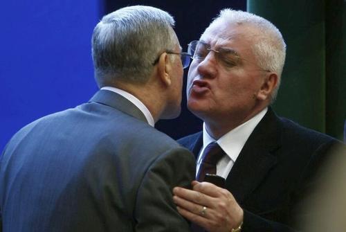 Dumitru Dragomir (dreapta) alături de Mircea Sandu, fost șef FRF