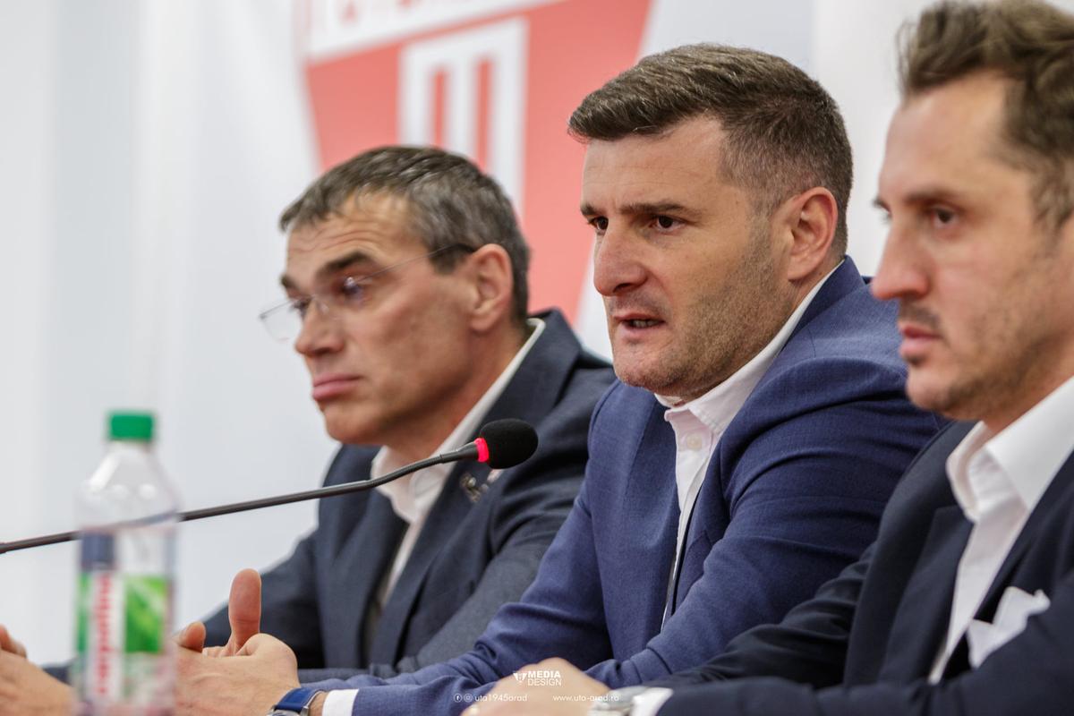 Laszlo Balint, contract nou cu UTA / FOTO: Facebook @uta1945arad
