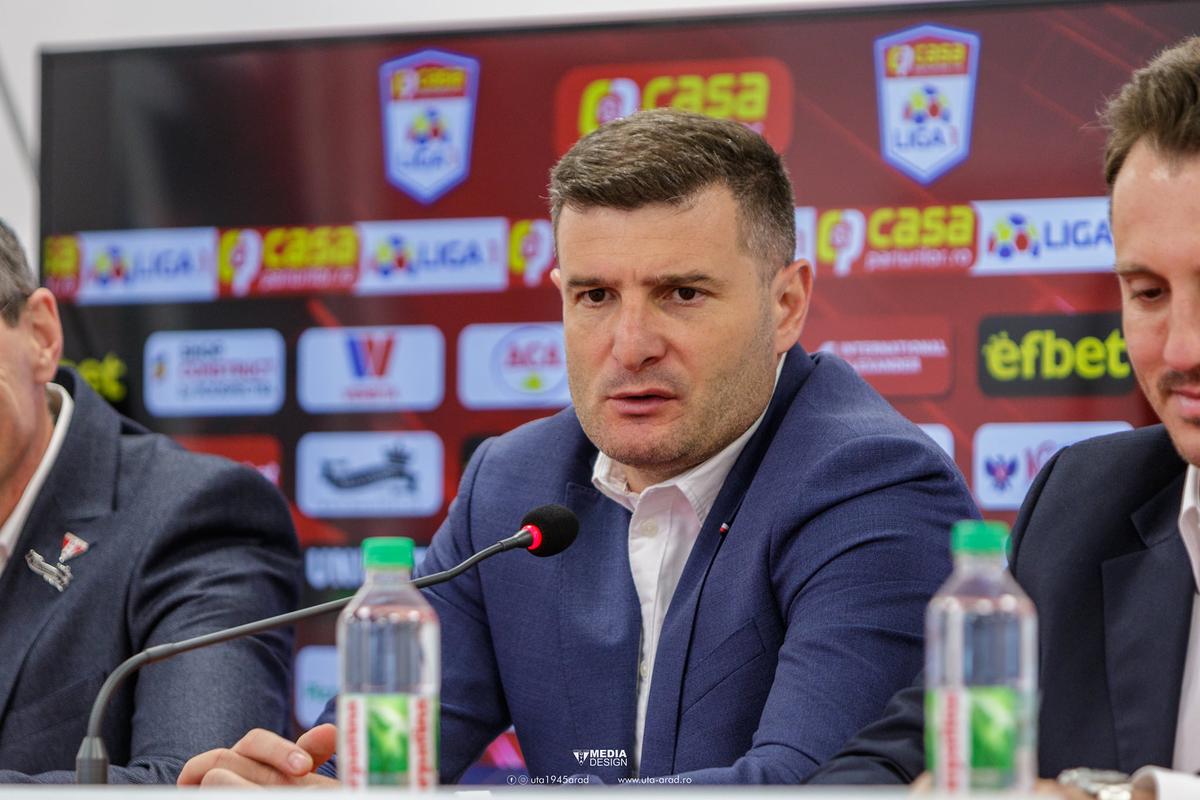 Au prezentat proiectul pentru sezonul următor de Liga 1 » Antrenorul a semnat până în 2022: „Mă bucur să anunț această colaborare”