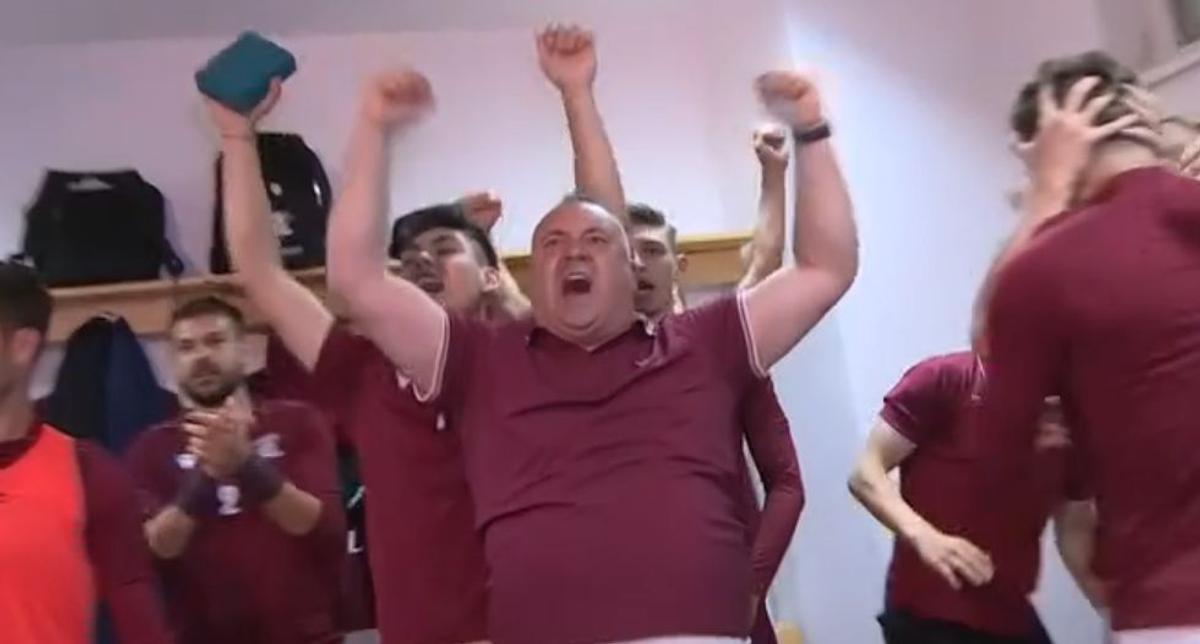 FOTO Rapid bucurie în vestiar după promovare