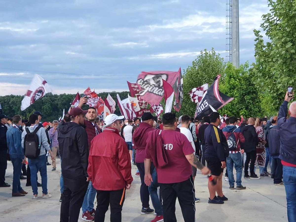 Ionuț Voicu, fotbalistul care a lăsat Liga 1 pentru atmosfera de la Rapid: „Mă retrag fericit și mândru!" + ce urmează în carieră