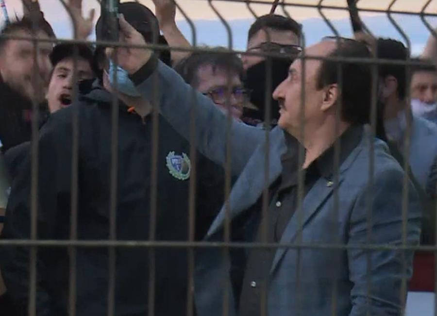 Apariție neașteptată la Buftea » „Masonul” Cristescu, emoționat până la lacrimi de promovare: „Ăsta e spiritul Rapidului”