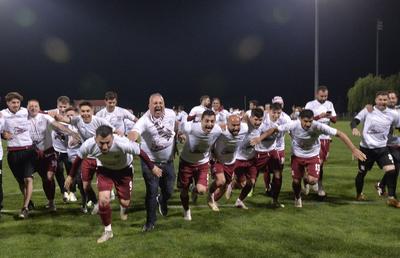 ASU Poli Timișoara - CS Mioveni 2-2 » Rapid a promovat matematic în Liga 1! Ajutor de la Dan Alexa