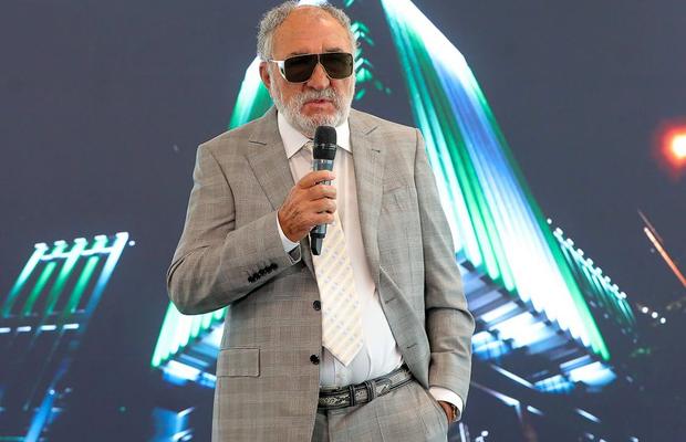 Ion Țiriac și-a prezentat azi investiția de 30 de milioane de euro de lângă Guvern » Are în plan să aloce 100-150 de milioane la Otopeni