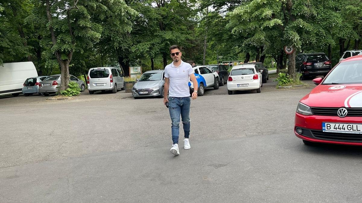 Dinamoviștii au ajuns în Herăstrău la dineul plătit de Nicu Badea, omul care le-a interzis folosirea siglei! » Apariție spectaculoasă a lui Torje