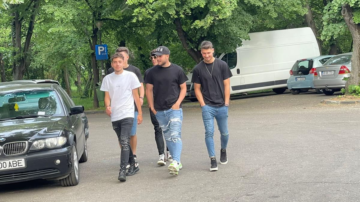 Fotbaliștii lui Dinamo, la dineul organizat de Nicolae Badea, 17 iunie / FOTO: Vlad Nedelea