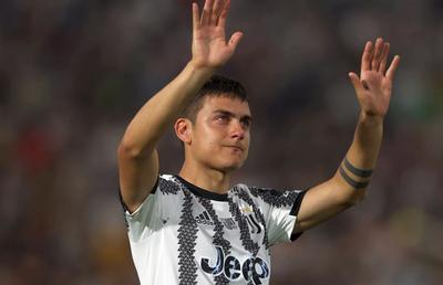 Ce contrast! Cum au fost tratați Chiellini și Dybala la despărțirea de fanii lui Juventus