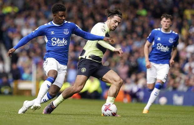 Everton, dată în judecată de mai multe rivale din Premier League care solicită despăgubiri de 340 de milioane de euro!