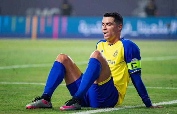 Ronaldo se vinde » Cum arată un meci al lui CR7 în Arabia: străzi blocate, zâmbete sub niqab, Messi și SIUUUUU!