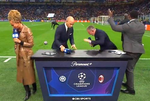 Momentul gafei moderatoarei Kate Abdo