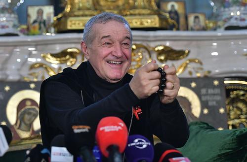 Gigi Becali, 64 de ani, patronul FCSB, a anunțat ce prime vor încasa jucătorii lui pentru accesul în grupele competițiilor europene.
