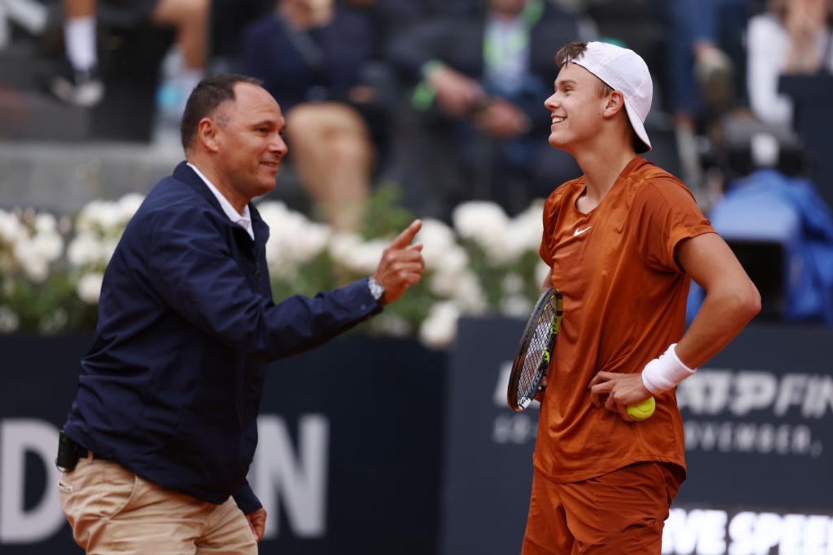 Holger Rune, victorie fantastică în fața lui Djokovic » Tenis PERFECT în decisivul de la Roma: ZERO erori neforțate