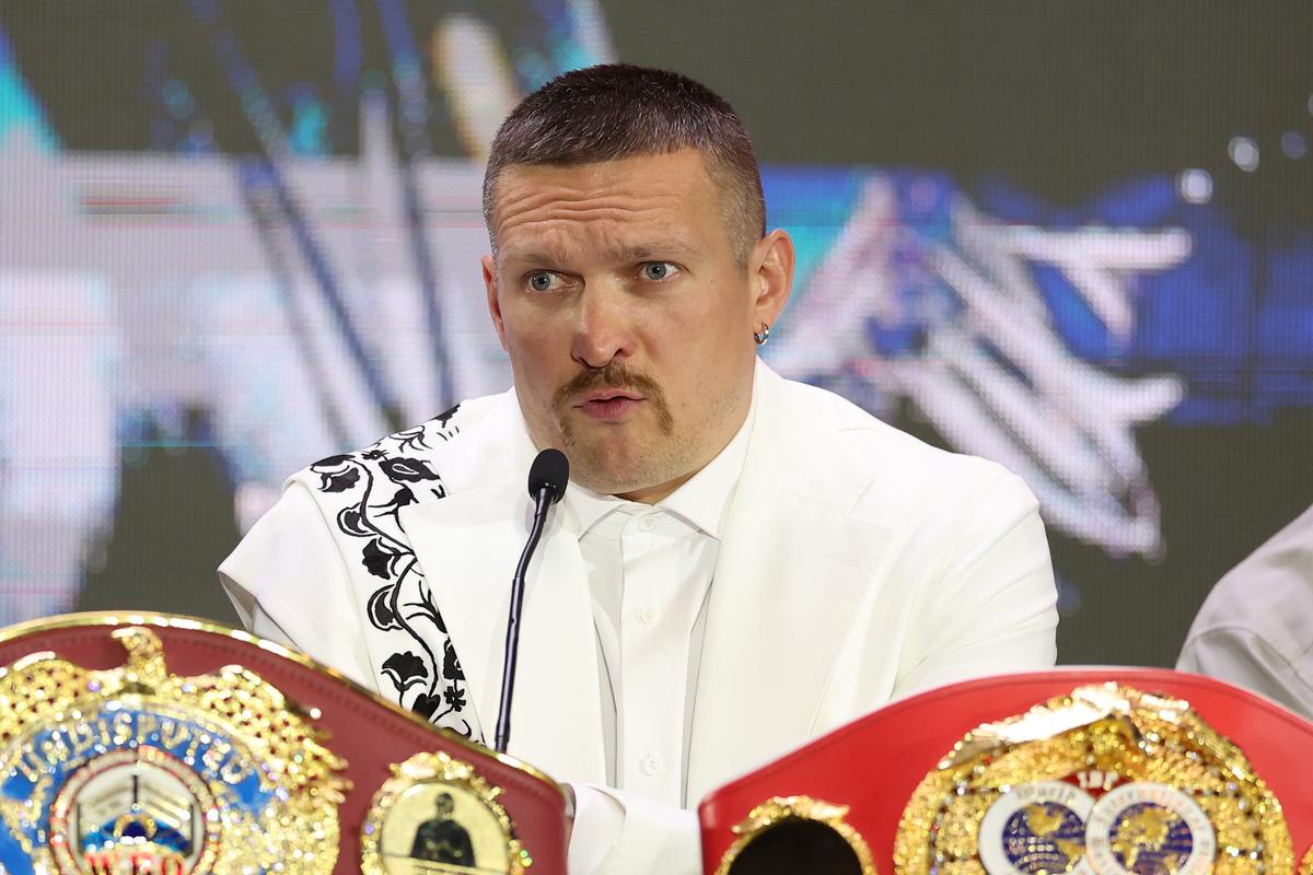 Tyson Fury - Oleksandr Usyk: meciul anului în box decide cine e campionul absolut la grea! Burse de aproape 200 de milioane + Incident șocant cu tatăl lui Fury