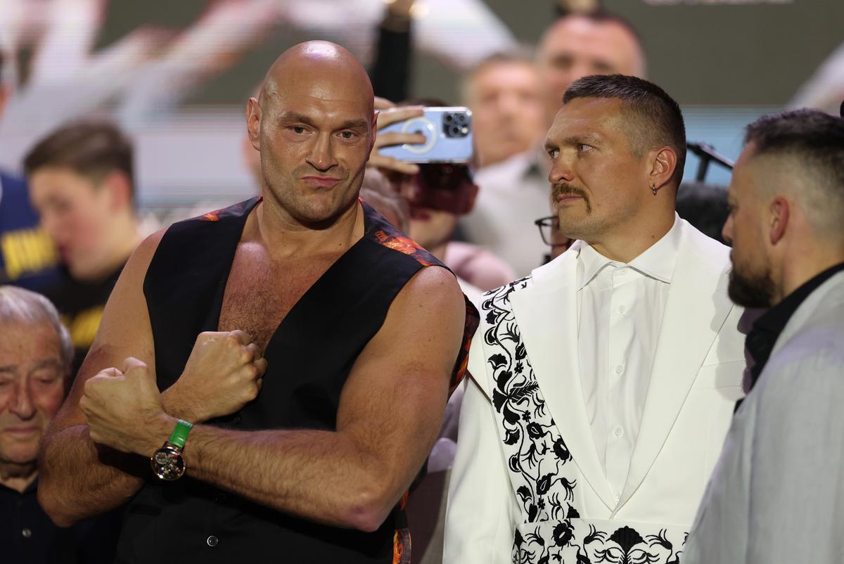 Tyson Fury - Oleksandr Usyk: meciul anului în box decide cine e campionul absolut la grea! Burse de aproape 200 de milioane + Incident șocant cu tatăl lui Fury