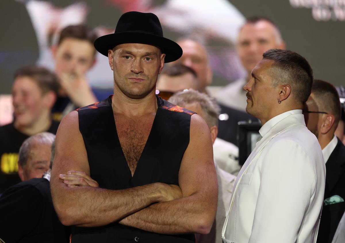 Tyson Fury - Oleksandr Usyk: meciul anului în box decide cine e campionul absolut la grea! Burse de aproape 200 de milioane + Incident șocant cu tatăl lui Fury