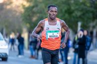 La 41 de ani, etiopianul Kenenisa Bekele a fost selecţionat pentru maratonul olimpic de la Paris