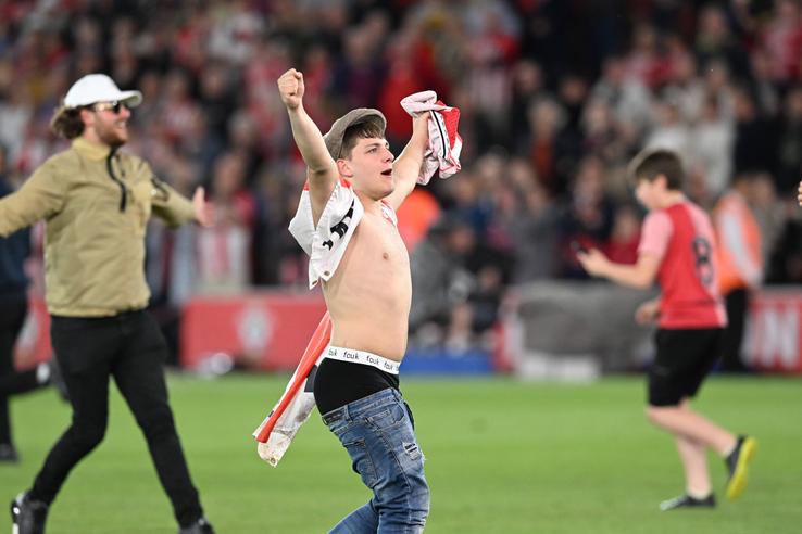 Suporterii lui Southampton, sărbătoare fără limite / FOTO: Imago